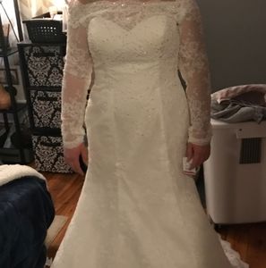 Brand New Wedding Dress